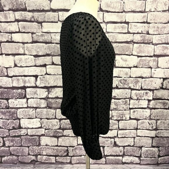 White House Black Market Silk Blouse Size 6 - Picture 8 of 9